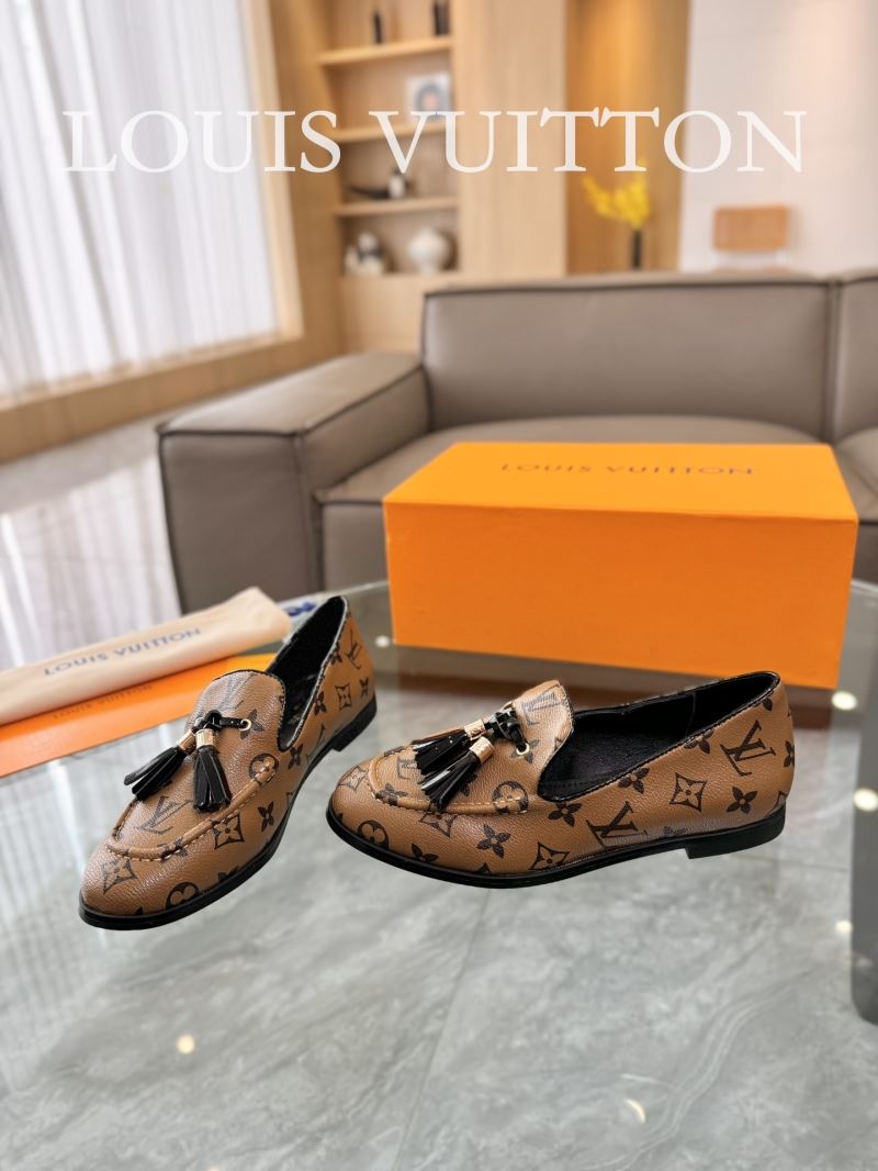 Louis Vuitton Low Shoes